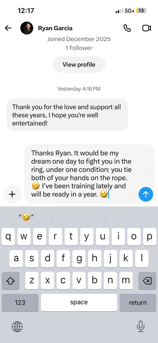 FarmerAndSnake2's tweet photo. @RyanGarcia found a fake Ryan sending me messages, I’ve ran into lots of scammers lately. First: TP the Toilet Paper pro, then the Kitty Kuo account hacker. Now a fake Ryan Garcia with no followers. I trolled him with my reply 🤣 https://t.co/i02h3oUiDk