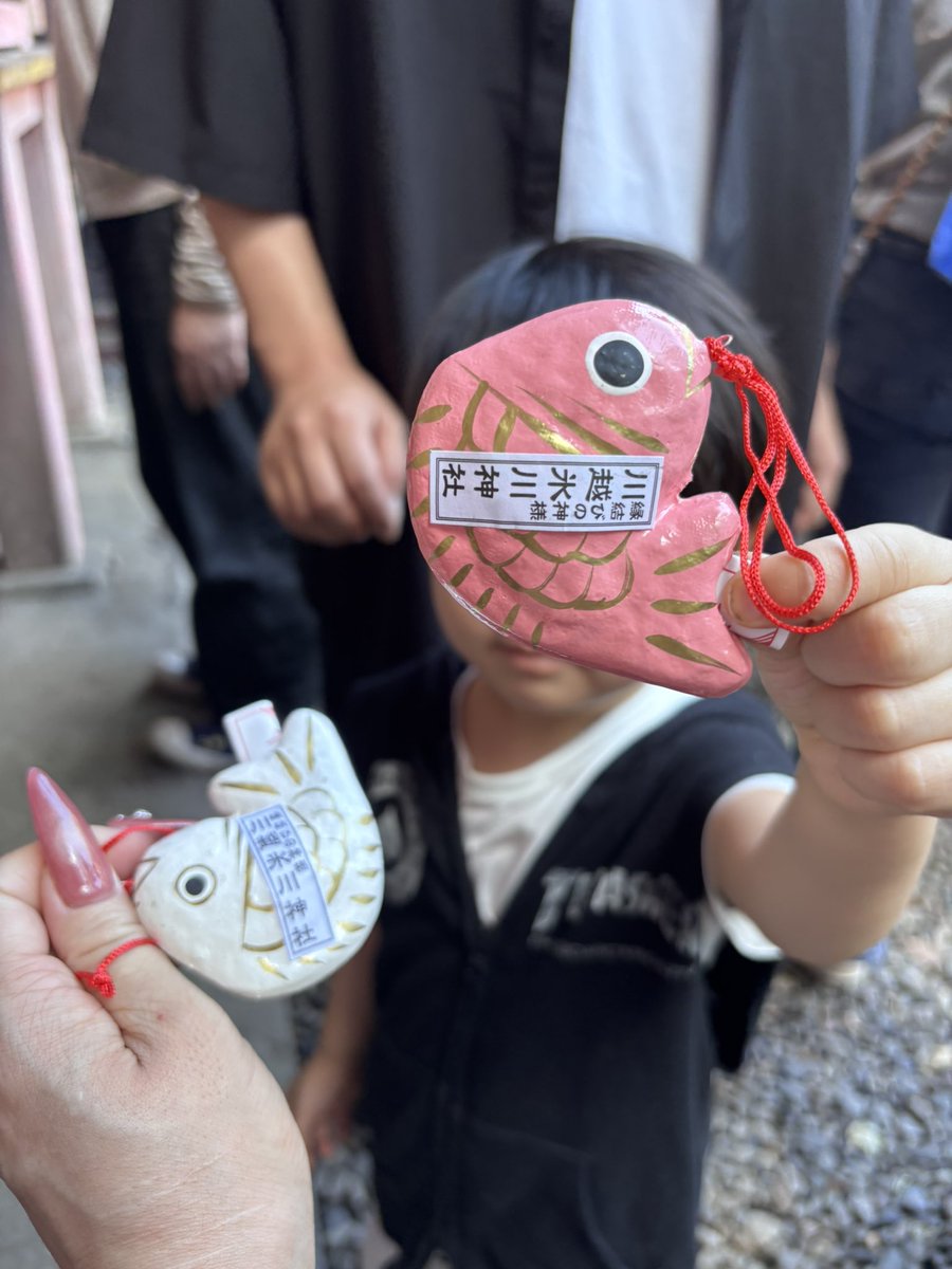 Fusi___4_12's tweet photo. 何も考えず引いたおみくじ恋みくじで笑ったよね
子が吉あたしが末吉でした👍🏻 https://t.co/pznkDGEAKh
