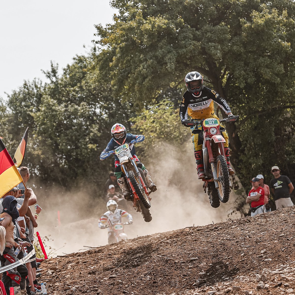 FIM_live's tweet photo. ✅ FIM Enduro Vintage Trophy set for tenth edition with Zschopau 🇩🇪 as host!

Read more ➡️ https://t.co/vXct14V8rk

#FIM #EVT #VintageTrophy #Enduro https://t.co/dYnwKedkOx