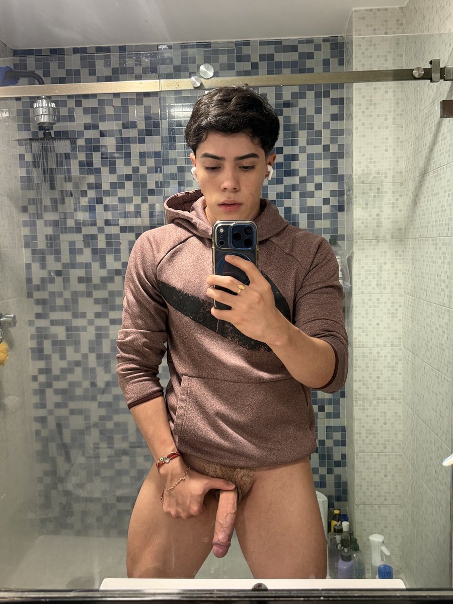 eltiodemx's tweet photo. Estoy caliente, quien en mi depa 🏠🔥

VIDEO COGIENDO 🍆

https://t.co/KusTDgH9Pf https://t.co/ibHbiPBPd9