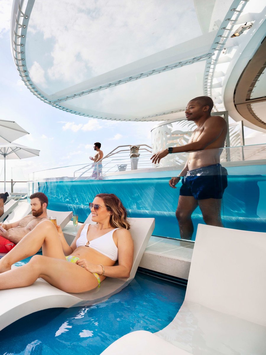 zedi4's tweet photo. ✨ Experience the ultimate weekend getaway with Royal Suite Class! Enjoy spacious rooms, luxurious amenities, and exclusive VIP access. Savor complimentary meals at Coastal Kitchen and thrill in the Ultimate Family Suite with its own slide! Contact https://t.co/cOcJqMPoDu