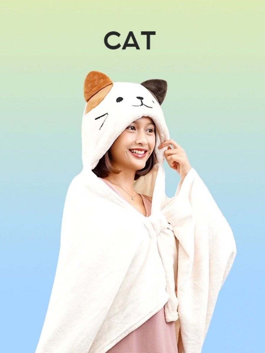 Oldschools_'s tweet photo. Hooded blanket yg dipakai Anin (@AR_AnindyaJKT48) on IDN Live: OHSOME - CCCove Animal Series (Cat) 🐱✨

Super cozy &amp; soft microfiber! Ada penutup kepala bentuk kucing yang lucu &amp; hangat, cocok bgt buat nemenin waktu bersantai di rumah 💭🤍

#Os48 #AnindyaJKT48 https://t.co/C5UZ71rqja