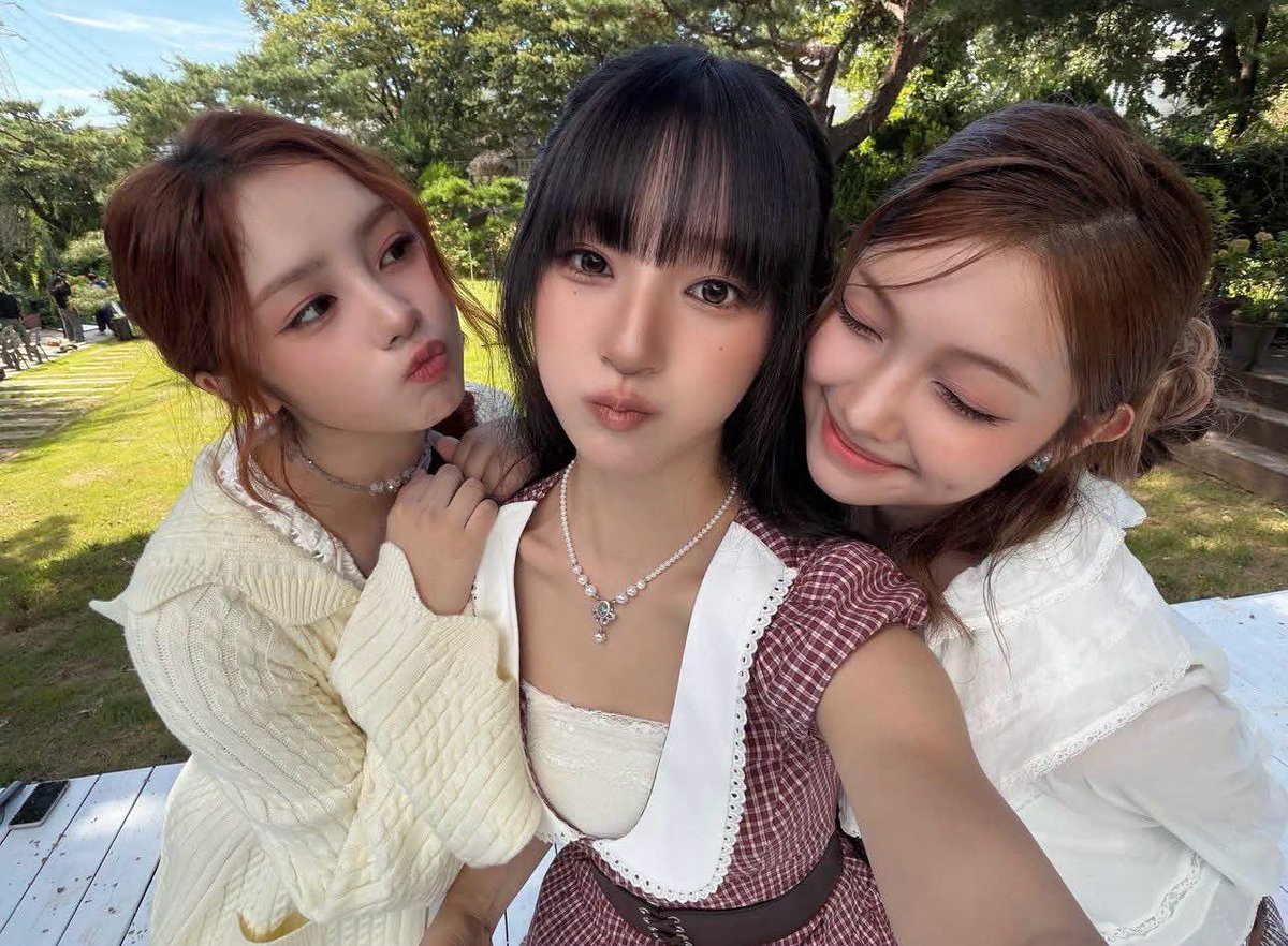 jjinhyeonju's tweet photo. i already miss them so much :-( https://t.co/QjXmjT3WPX