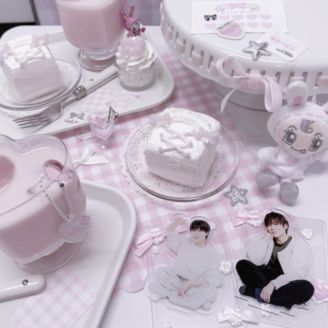 DAYDREAML0VE's tweet photo. トキメキをご用意˚⏦ﾟ♥ ショコラティーヌ de 3時🕒🧁💕 https://t.co/XsnHbXKl57