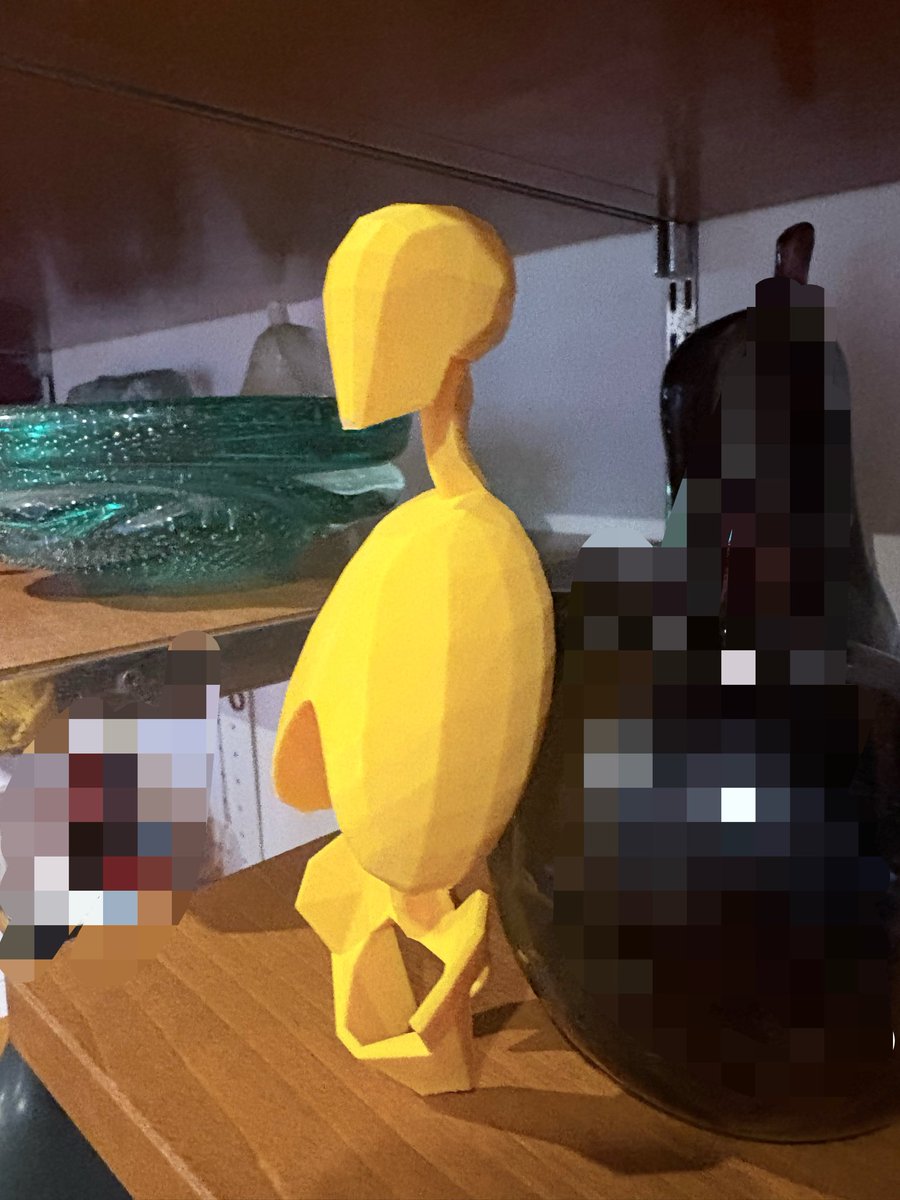 KNCW___'s tweet photo. 3Dプリンター製の骨格模型買ってみた（男性モデル）
胸郭のボリューム感とか体の稜線が手で触りながら分かるの良いね〜🥹
いままでの想像より胸郭はデカいということがわかった https://t.co/zj6iAB5MpP