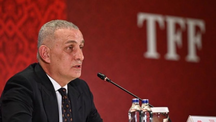 galahabernet's tweet photo. GRAM KADAR ŞEREFİN VARSA İSTİFA EDERSİN! https://t.co/h1lYwQZScC