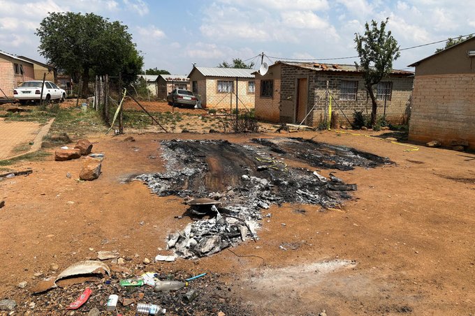 ntvkenya's tweet photo. Horror of South Africa’s mass killings as toll reaches 196 https://t.co/iiCjB2j3XX https://t.co/GXJWzUdbWf