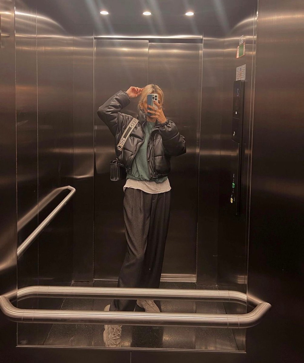 vipeliff's tweet photo. Günaydınlar🤗😘🥰 https://t.co/zOiIboFqUv