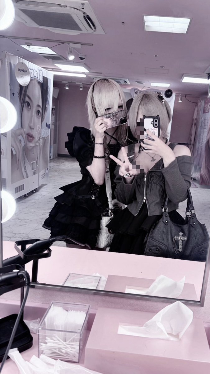 kumoga7's tweet photo. #自撮り界隈 #地雷系女子 https://t.co/gkklcXRzrd