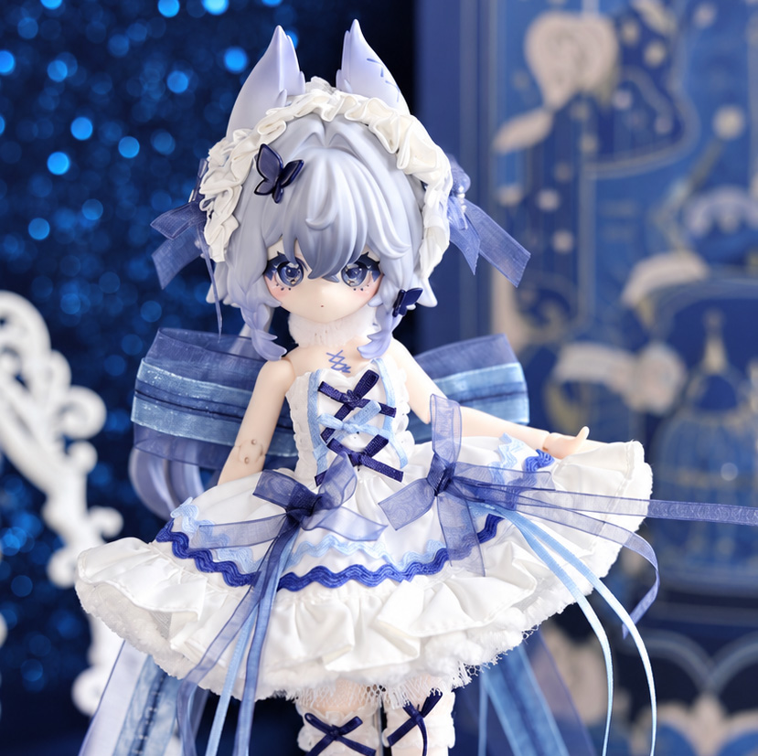 hermeow_shop's tweet photo. 📢🆕09/29(火)新作販売速報🆕📢
✨今夜21時より受付開始予定✨
大人気な2シリーズと同じ世界観の単品ドール最新作をご紹介❣

・Meki「造物の心：終末の祝福」特別限定単品ドール「Moon | 幻月」
https://t.co/X1nz5epoRe

・光喃の語「時の隙とオルゴール」単品ドール「深淵の氷焔竜・カヤナ」
https://t.co/NJwQr50Ikv
※「終焉の焔竜・ルビナ」の方はメーカーの出荷都合より10月上旬入荷予定に変更、改めてご了承ください。