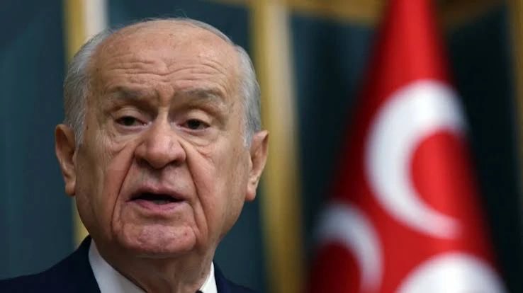 FevziAgacdal's tweet photo. Bahçeli neden suskun Hans,Sam ve Coni’ye başörtülü bacılarım Fatma ve Zehrayı yedirmeyeceğiz dedimi?duyan oldumu? #battık https://t.co/zOle43ifwW