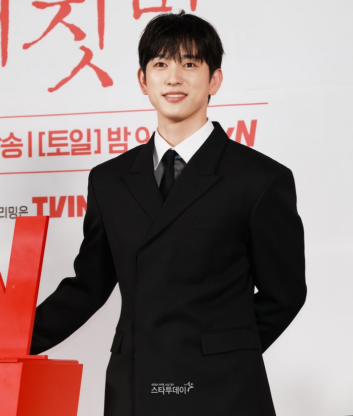 peachpage_net's tweet photo. tvN 100일의 거짓말 제작발표회

#박진영 #진영 #ParkJinYoung #Jinyoung https://t.co/aEqYl4fMfU