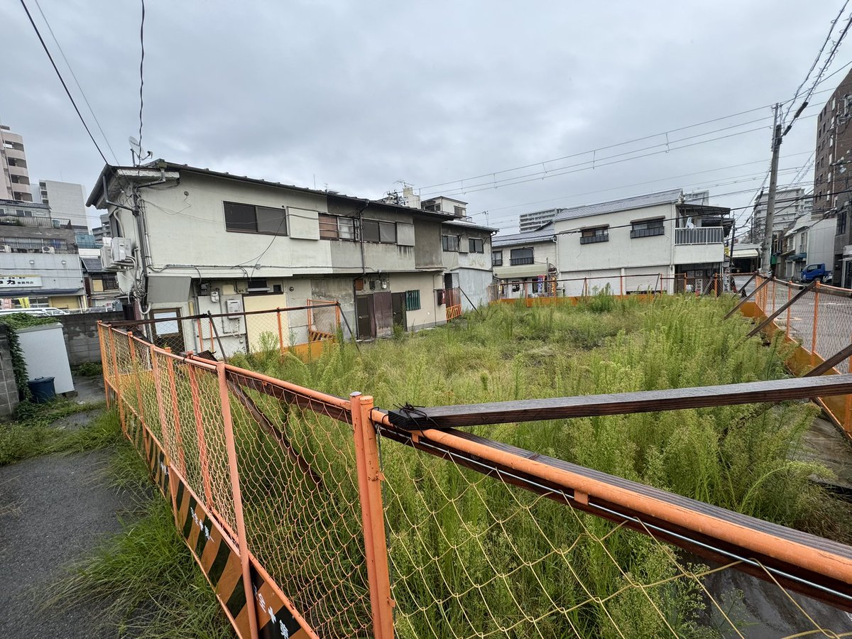 deepannai's tweet photo. 尼崎市神田南通“かんなみ新地” 
一棟を除いて全て解体されていた
さようなら、男の夢の国 https://t.co/sqEcVUhMXC