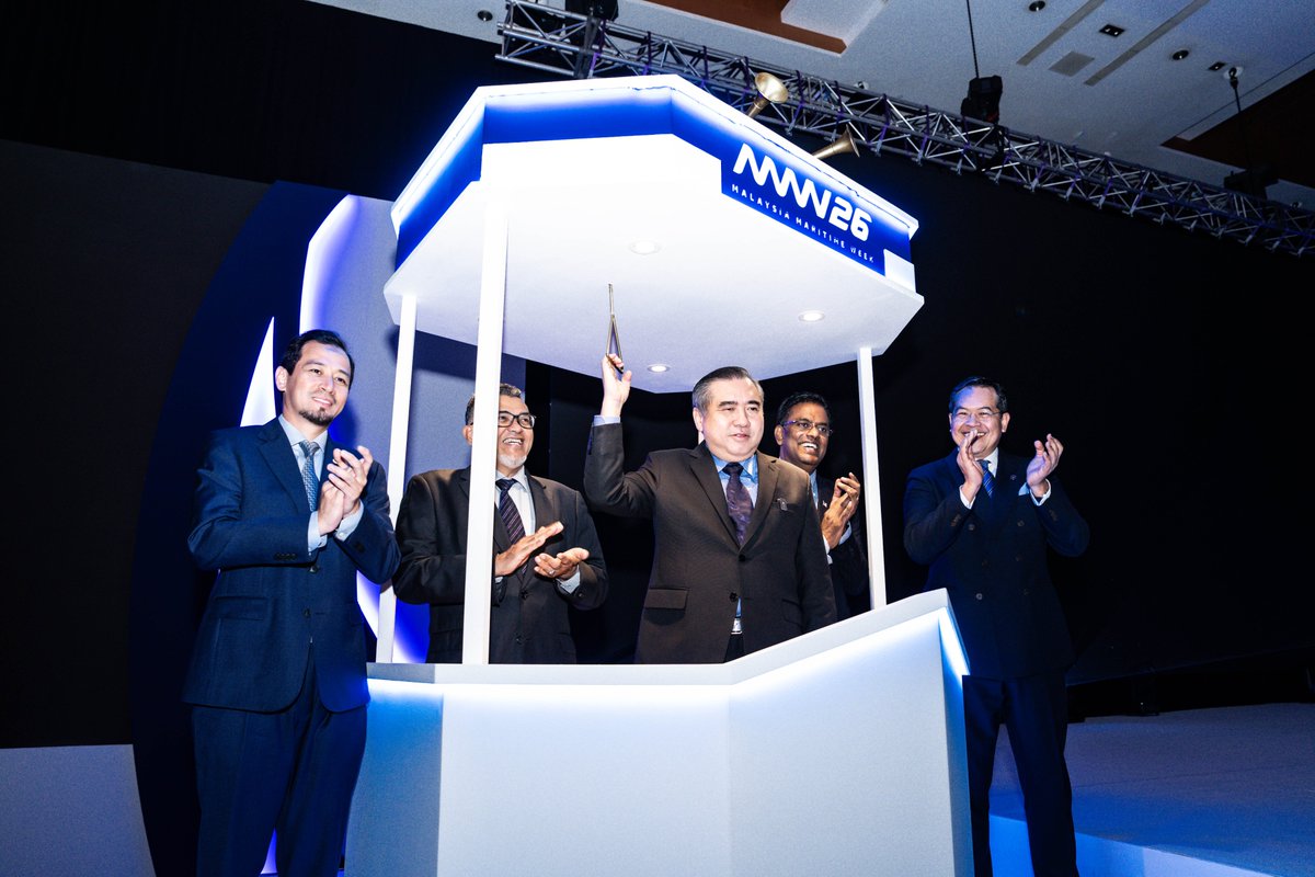MOTMalaysia's tweet photo. MMW2026 is officially underway! Under the theme “From Ambition to Action: Powering Maritime Excellence”, MMW2026 strengthens Malaysia’s role as a progressive maritime nation and Asia-Pacific maritime hub.

🔗 https://t.co/pqTdQzUKil

#MalaysiaMaritimeWeek2026 #MMW26 #MOTMalaysia https://t.co/msnaOro0Bg