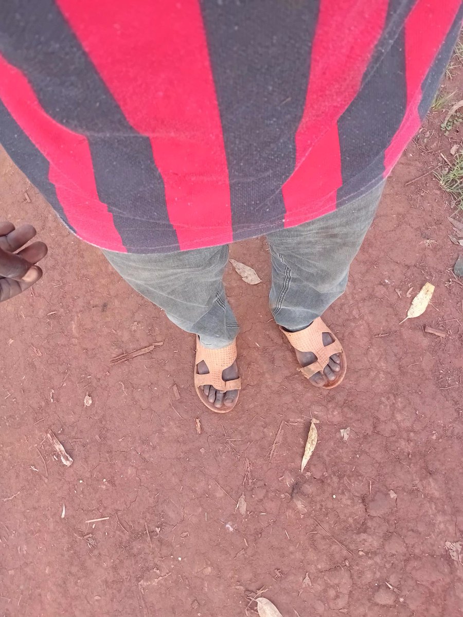 salvokenya's tweet photo. Sometimes I look like shit, sometimes I'm the shit😜✌️ https://t.co/97MflCzcXM