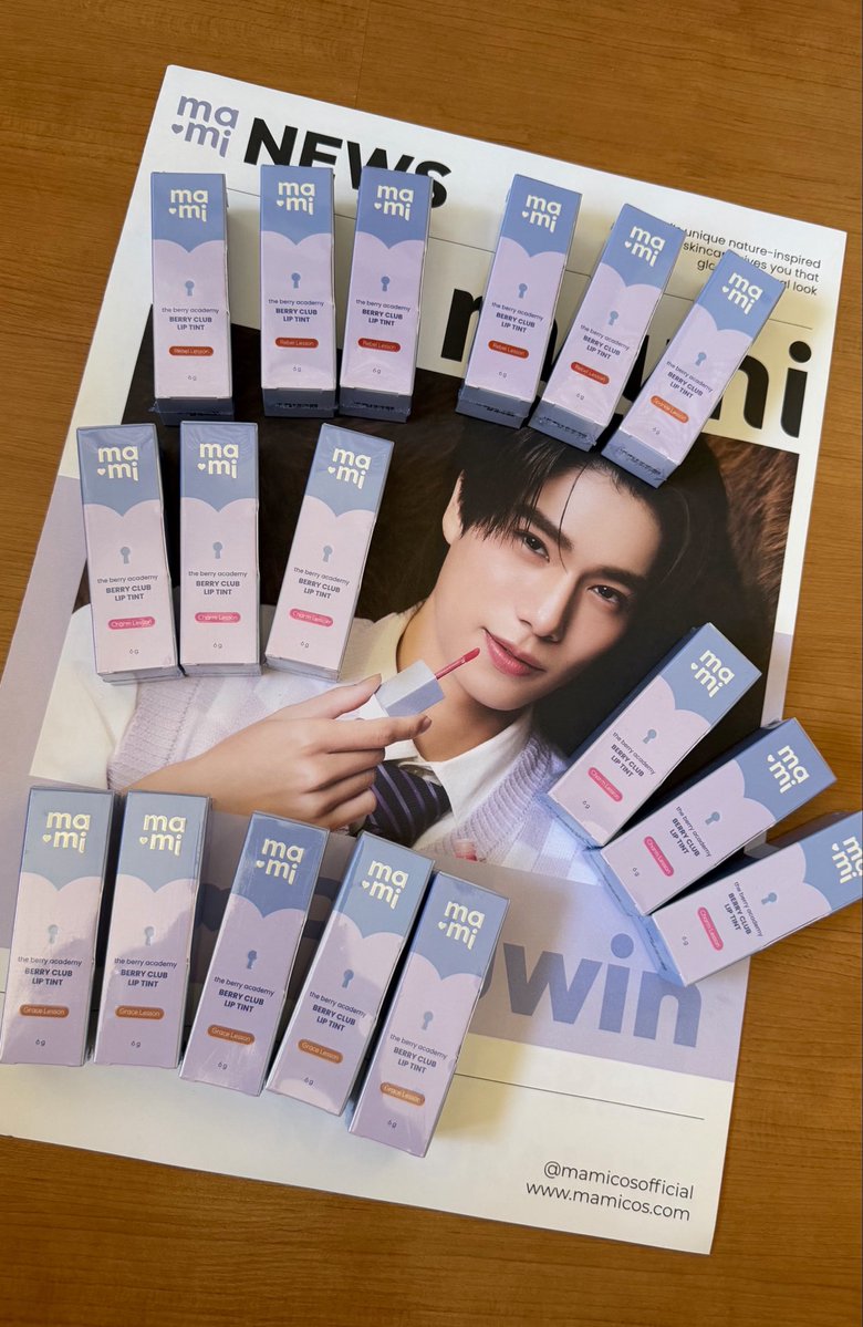phu_winnie61563's tweet photo. Let’s celebrate with my baby Phuwin at his #2026Phuwin1stFanconinIndonesia 🥹🤍

🗓️ 03 Oct. 2026
📍 Balai Kartini

🫶🏼Come say hi if you see me at the venue!
Can’t wait to see you all~

Due to an unexpected flight issue, I can only bring a limited number of freebies this time 😮‍💨🤏🏻 https://t.co/UqSTutcwfm