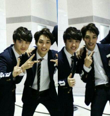 D_oeoxo's tweet photo. 이런거 보면 진짜 개오래된친구같음 같이먹고자란친구인데 둘중하나는 한명 좋아하고잇겟지..
#카디 https://t.co/Ha28qFm9MN