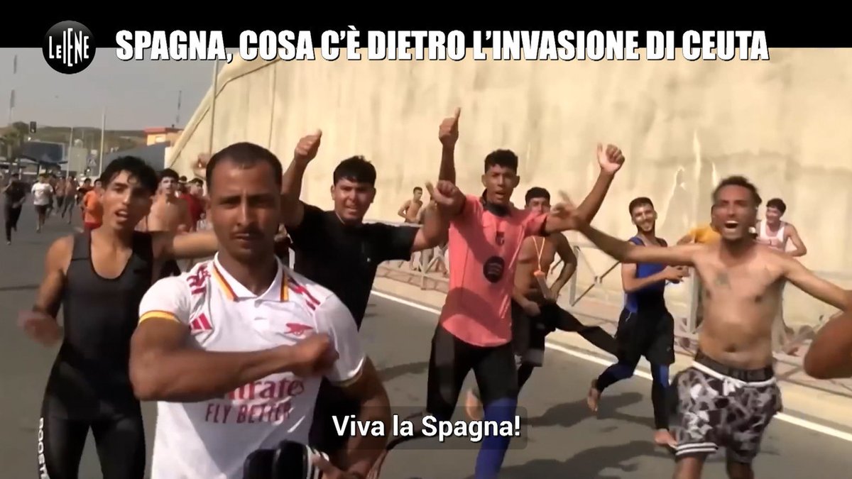 redazioneiene's tweet photo. A luglio decine di migliaia di migranti hanno raggiunto Ceuta in poche ore. Ma come è stato possibile e cosa potrebbe esserci dietro un arrivo di queste dimensioni? Con Gaetano Pecoraro e Alfredo Liuzzi proviamo a ricostruire cosa è successo e gli equilibri internazionali che potrebbero aver avuto un ruolo #LeIene https://t.co/EDRHKwDQuU