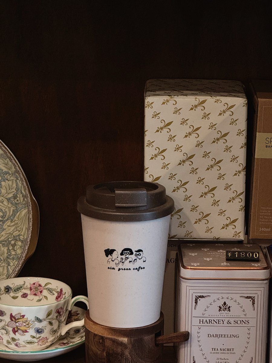 AlleenChamn3's tweet photo. A stranger bought my hot coffee when my wallet dropped at the shop counter—no need to pay back, just a warm smile and kindness I’ll carry all day. https://t.co/Fr7LzsgSEn