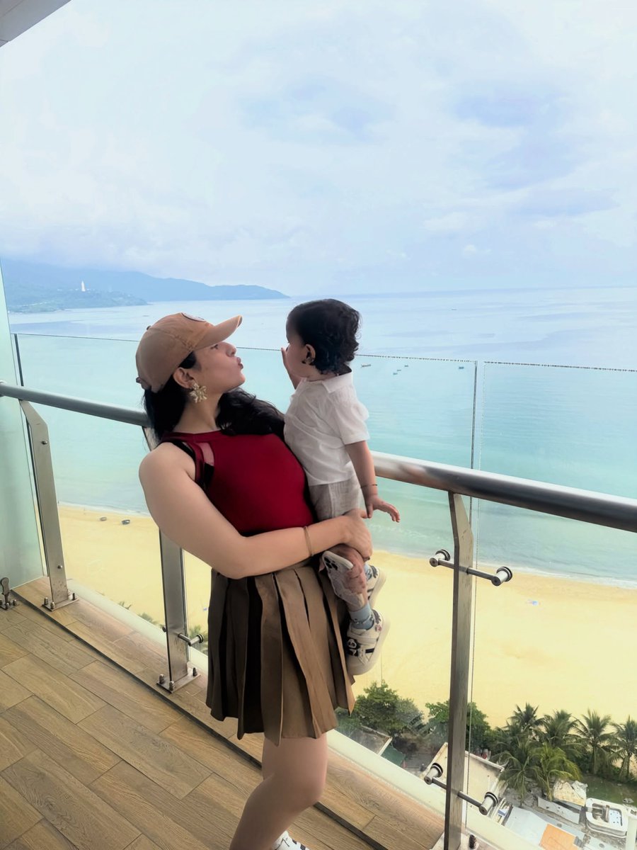 Lavifurtado's tweet photo. Mama’s boy, forever &amp; always 💕..... #MamasBoy #MomLove #ForeverHerBoy #MomsLittleMan #BoyMomLife #UnconditionalLove #FamilyFirst #LoveYouMom #MotherSonBond #CuteVibes #InstaFeels #ReelsTrending #VibesOnly #ExplorePage ✨ https://t.co/HeB7zqlXTF