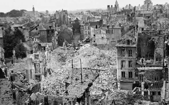 Mr_Andrew_Fox's tweet photo. Was Caen in 1944 a genocide? 

5% of the civilian population killed in two months (3% in 3 years Gaza).

75-80% of the city destroyed (50.44% destroyed in Gaza, per UNOSAT).

Rubble is not a metric of genocide. https://t.co/kZA7yfnM3i