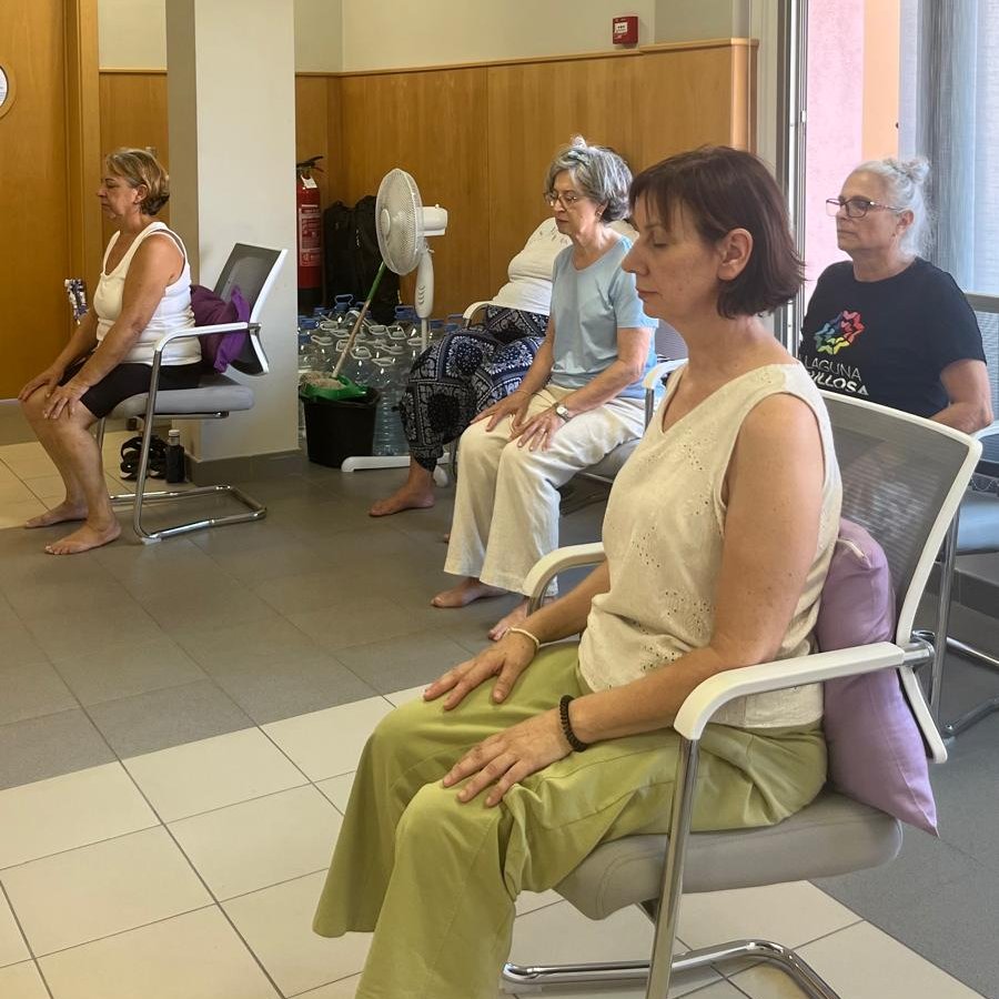 APANATE's tweet photo. 🧘‍♀️ Organizamos una actividad de bienestar emocional, enmarcada en el programa de Atención Familiar APANATE, que busca inclusión social, apoyo a las familias y fortalecimiento de redes
💼 Proyecto de interés social financiado con cargo a la asignación tributaria del IRPF, #GobCan https://t.co/HHf2LjLqWN