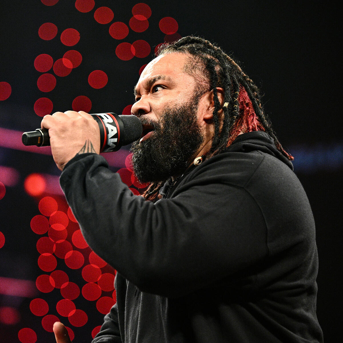 WrestleFeatures's tweet photo. Jacob Fatu is now a babyface.

(WOR) https://t.co/hBqb8sno84