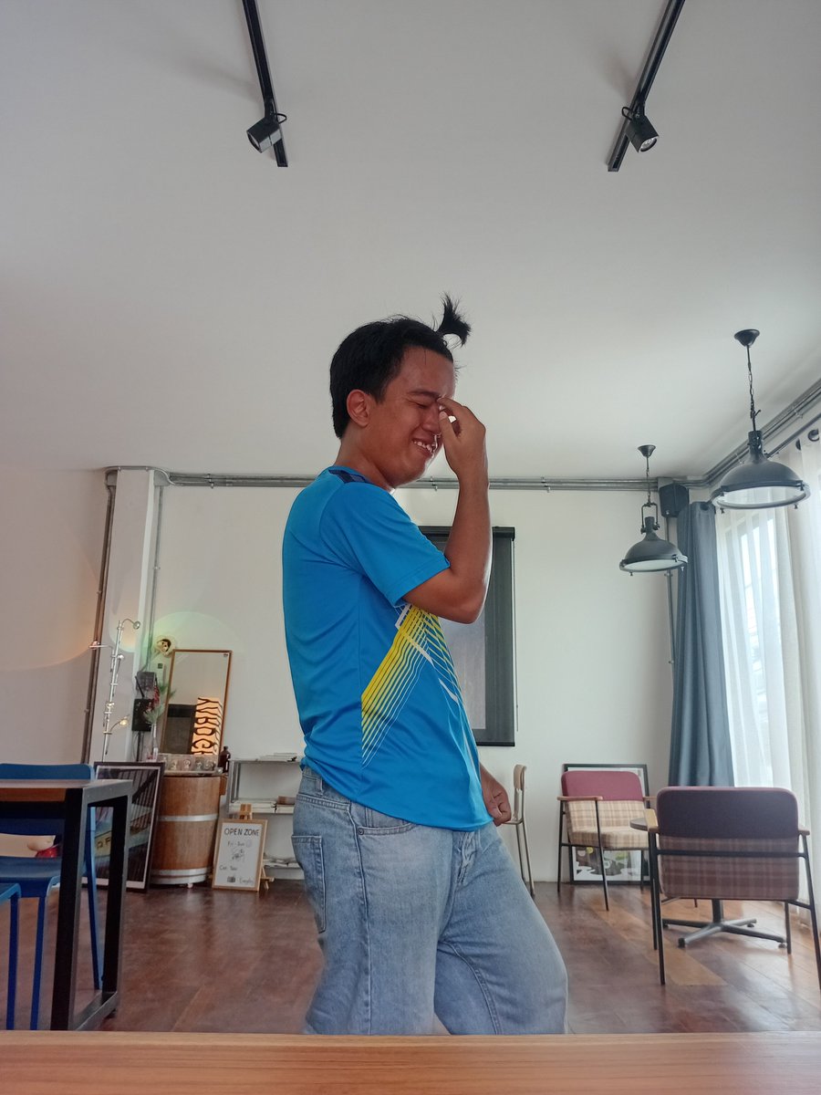tirencedion's tweet photo. Can I take my clothes off? It’s seriously hot. 🥵🫠😁💛🌻🇹🇭🇺🇲 - Tirence xx

ขอถอดเสื้อผ้าเลยได้ไหมครับมันร้อนจริงจริง🥵🫠😁💛🌻🇹🇭🇺🇲 - Tirence xx https://t.co/NEya6f1uWs