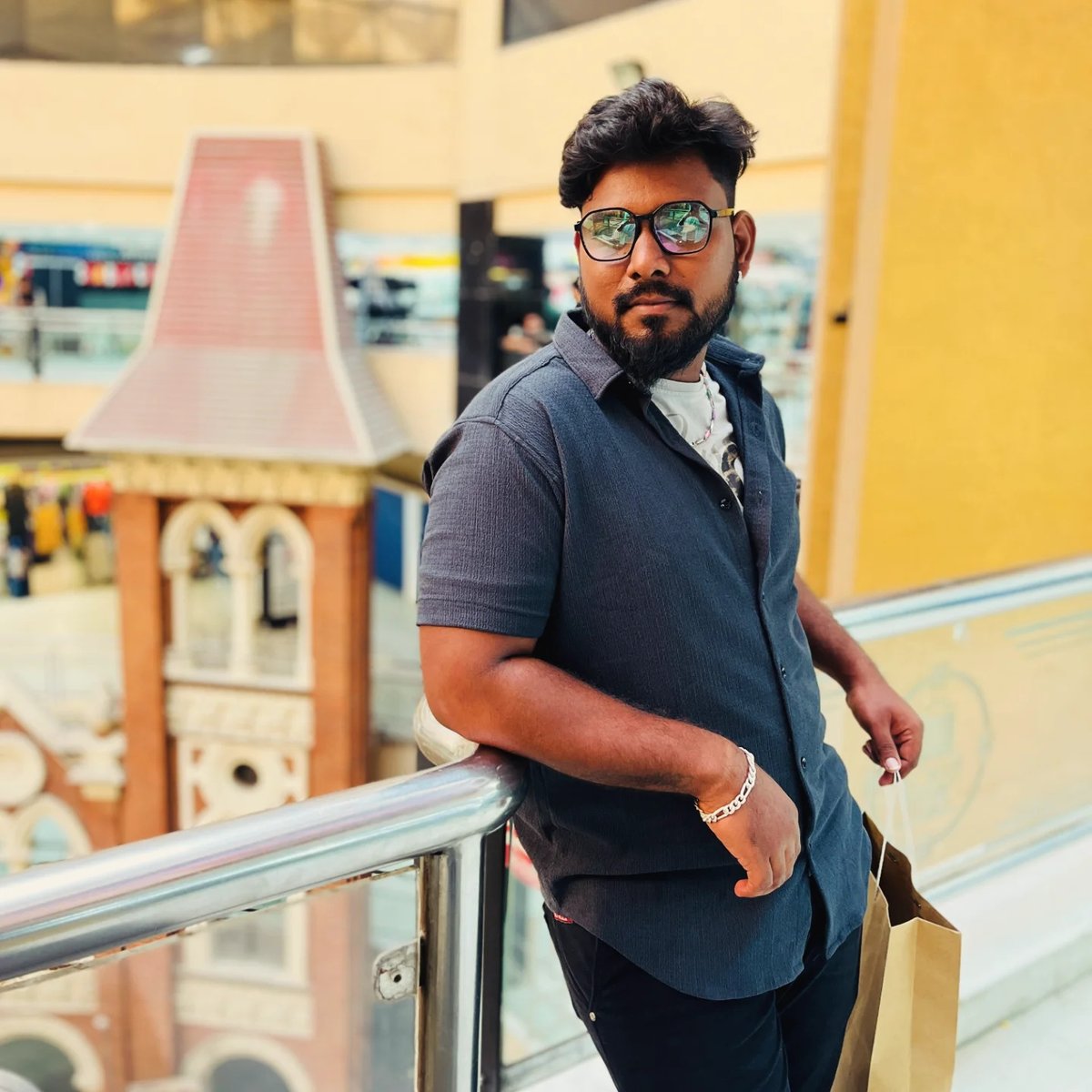 joabdocros's tweet photo. 😜✨

#trending #viral #instagram #explorepage #explore #instagood #love #reels #fashion #fyp #trend #follow #like #photography #trendingreels #india #instadaily #tiktok #foryou #followforfollowback #likeforlikes #trendingnow #reelsinstagram #memes https://t.co/3c86WTK4Wh