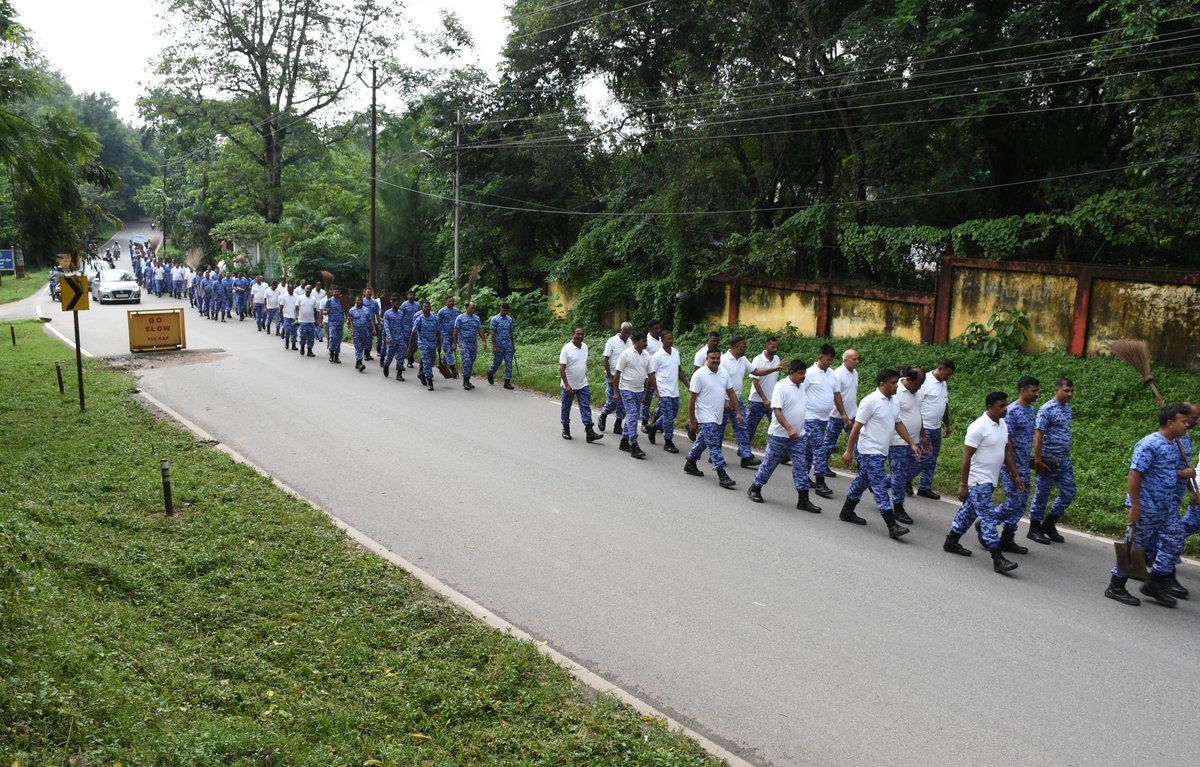 106BNRAF's tweet photo. 🧹🇮🇳 29/09/2026 को “स्वच्छता ही सेवा” (SHS)अभियान-2026 के अंतर्गत  #106RAF के कमांडेंट श्री राजीव कुमार के निर्देशन में 106वीं वाहिनी RAF द्वारा सुंदरनगर क्षेत्र में स्वच्छता रैली का आयोजित की गई।रैली में अधिकारियों एवं जवानों ने सहभागिता कर आमजन को स्वच्छता के प्रति जागरूक किया। https://t.co/sTYQc29h71