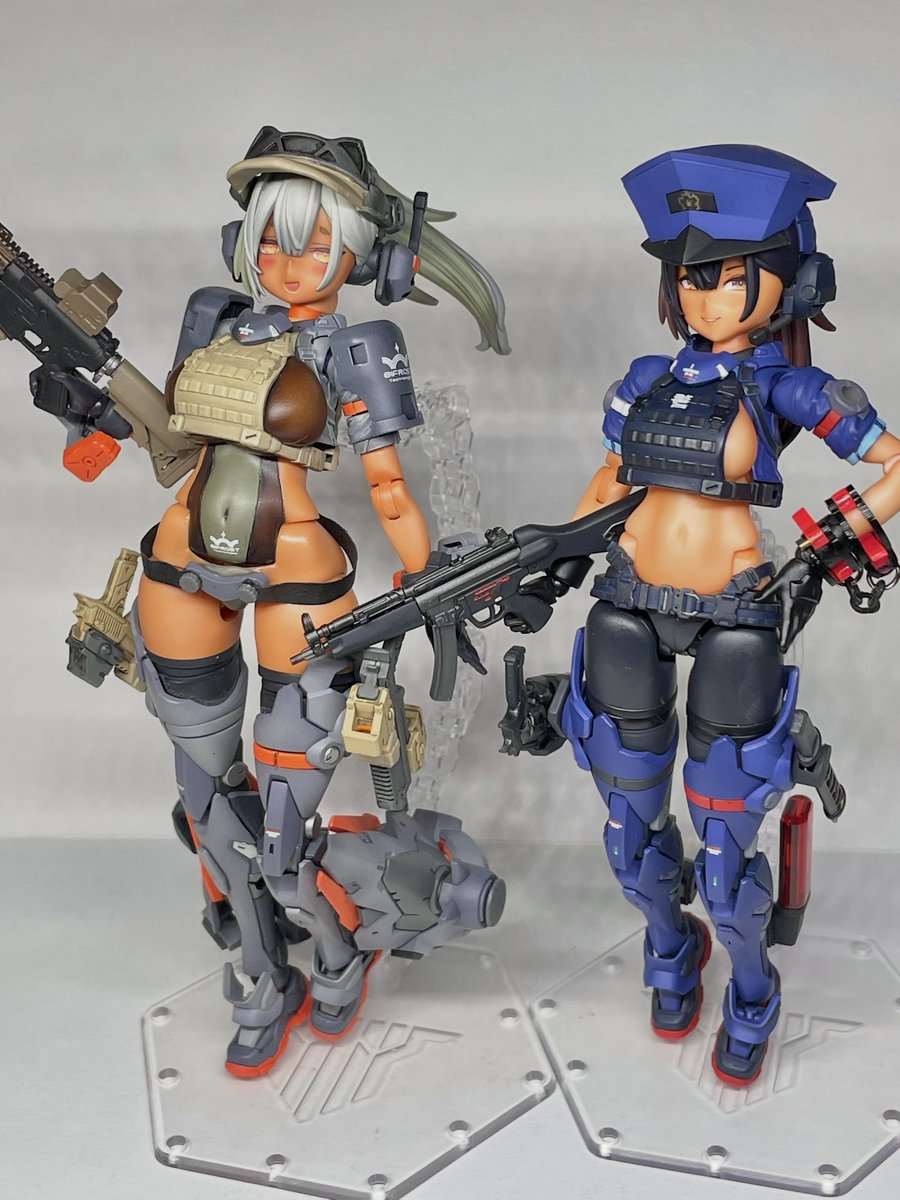Blaze_On_Bloom's tweet photo. スコル・“シャープ”シューター
🫱🧍🏽‍♀️ｺﾄ…

スコル・“グラマラス”シューター🫱🧍🏽‍♀️ｺﾞﾄ…

(太さが)全然違うじゃないですか!?

同型機ですよ〜〜っ https://t.co/eq1WkV8gf0