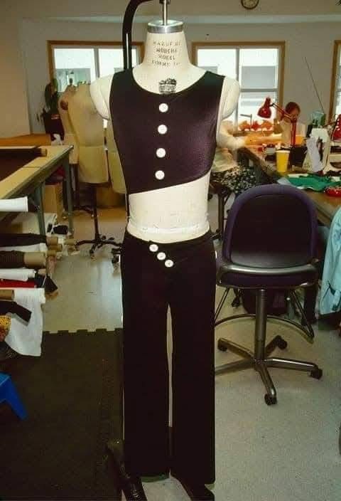 artdirectionk's tweet photo. Happy โ๏ธ Purple Tuesday ๐ #Prince4Ever โฎ๏ธ #TimelessPrince https://t.co/7nC6zJTcfQ
