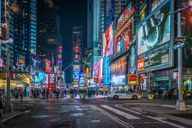 wilson032's tweet photo. Start thinking about your 2026 holiday! Early bird New York! 🗽🏙️🍎🚕🍕

Hotel Edison NYC

New York, NY, United States
4 Nights - 2 Adults

Based on 2 adults sharing a Standard Queen Room for 4 nights at the Hotel Edison NYC with Grab and go https://t.co/SiKpyipRei