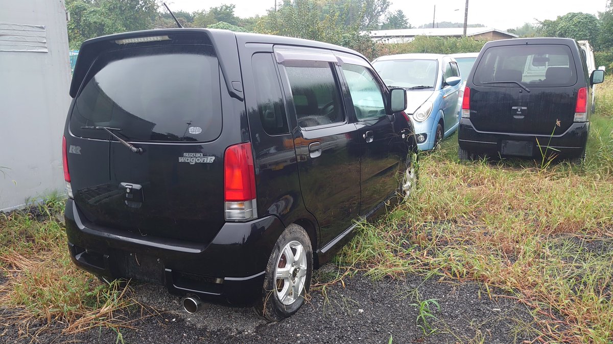 koinuma_auto's tweet photo. ワゴンRのターボ

解体に回すのもったいなくて保管してるけど、そろそろかな

欲しい人居ないよね？

ガラス割れちゃってる https://t.co/IPhQr1WXuW