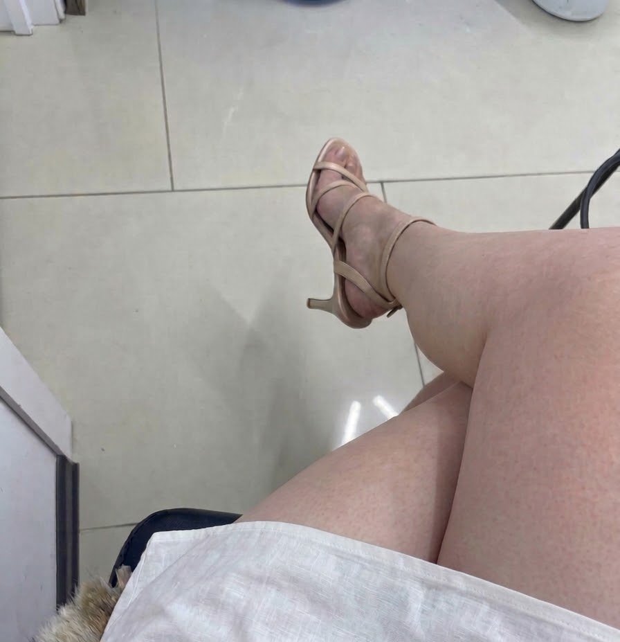 hnin_987's tweet photo. Work 😁🤍 https://t.co/orvHtLqD9D