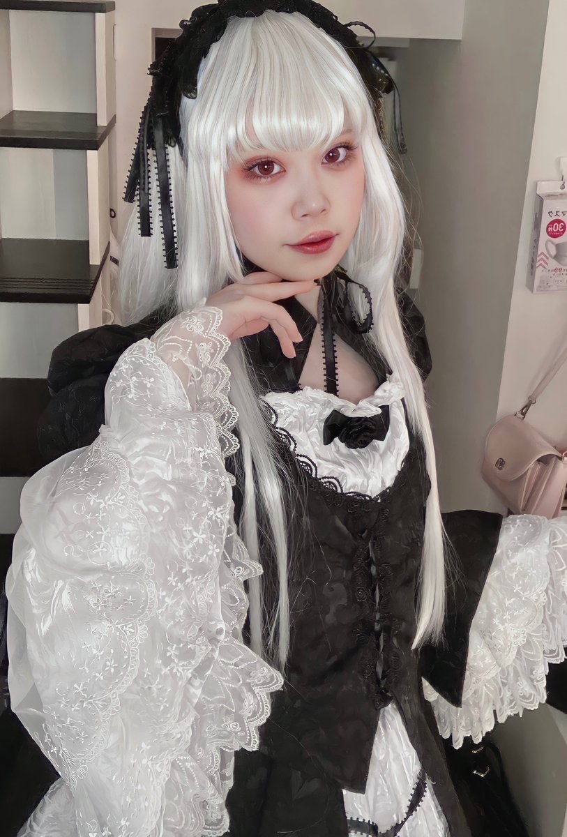 40ml5m's tweet photo. コスプレ

ローゼンメイデン
第1ドール.水銀燈 https://t.co/UZ2UWrPS7f