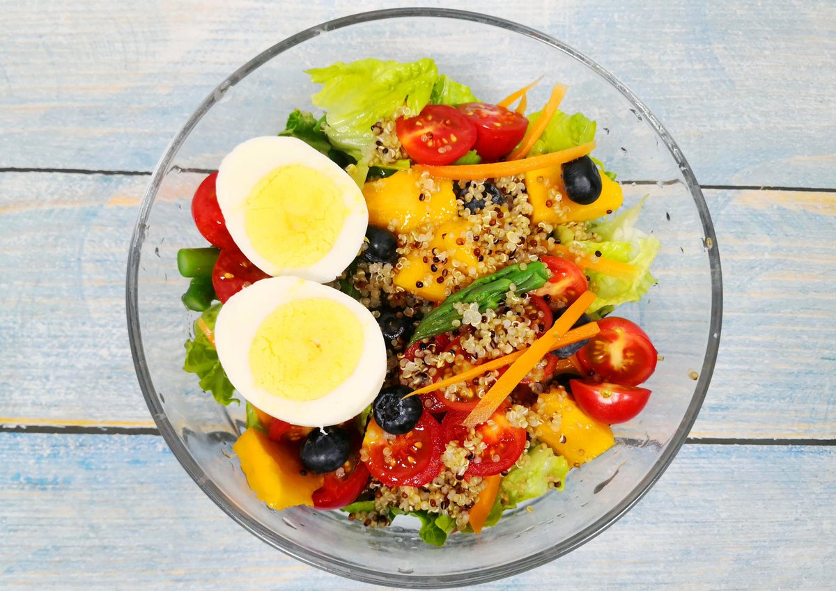 brunorahul13733's tweet photo. Just tried the new organic quinoa from local farms—fluffy, nutty, and packed with protein! Perfect for salads or bowls, way better than imported ones.  #HealthyEats #FoodFind， https://t.co/DYCtp5x4w0
