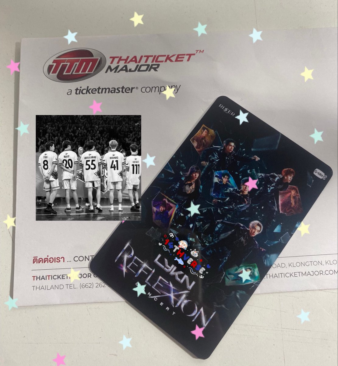 14wjkp_o2's tweet photo. มาครับ แลกบัตรแข็งแล้วเรียบร้อย รีทวิตอันใหม่นี้ได้เลย ถึงจะได้คนละโซนก็ไม่เป็นไร ขอสุ่มแจกเป็นตามนี้นะครับ 
 
[ แจก 100฿ 2คน ] * rt only *
สุ่มวันที่ 05/10 🩵🐺
#LYKNReflexionConcert https://t.co/w64f80Wq4U