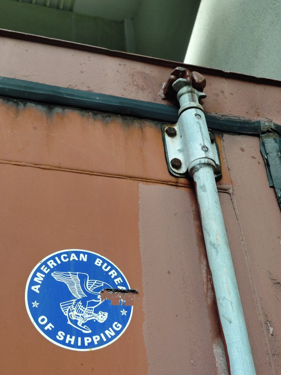 cloudouterman tweet picture