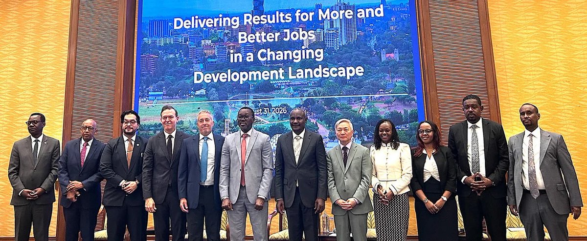 AfDB_Group's tweet photo. The @Groupe_AfDB, the @WorldBankGroup, and the @the_IDB are joining forces under the Project Implementation Units for Results (PIUneer) initiative to co-create a program to strengthen project implementation through common standards, peer learning, and emerging technologies.

➡️ https://t.co/xzqSxnmItx