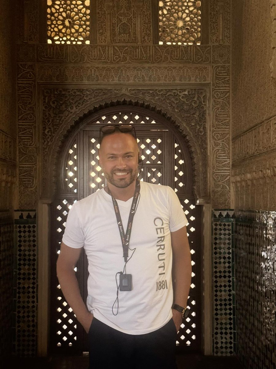 RonaldoTesta's tweet photo. الزخـرفات.. أكاد أسمع نبضها
والزركشات على السقوف تنادي

قصيدة غرناطة - نزار قباني

🇪🇸🇪🇸🇪🇸 #السفر #غرناطة #الأندلس #إسبانيا #قصر_الحمراء #رحلات #سياحة #سفر #مدن_إسبانيا #سياحة_أوروبا #Andalusia #Granada #Spain #VisitSpain #Alhambra #Travel https://t.co/k5kYi3NRlL