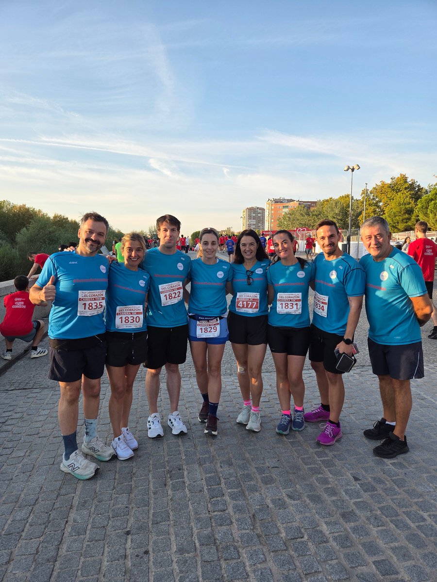 anefp_org's tweet photo. ❤️ Un año más hemos participado en la #CarreraDelCorazón, compartiendo el objetivo de @cuidarcorazon y @secardiologia de promover el deporte y la prevención y concienciar sobre la importancia de incorporar hábitos saludables a nuestro día a día.
El #autocuidado también empieza por el corazón.
Gracias a la organización y a nuestro equipo de #runnersanefp por sumarse, un año más, a esta iniciativa imprescindible.
@Farmaceuticos_, @COFMadrid, @CGEnfermeria, @_SEOM, @HomeoBoiron
#DíaMundialdelCorazón #anefpTeCuida #TeCuidamos