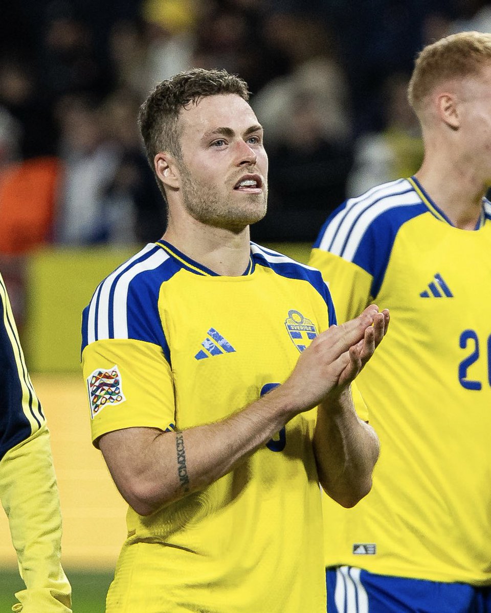 LUFC's tweet photo. 🇸🇪 Gabi Gudmundsson was in action last night, playing every minute of Sweden’s 3-1 win over Poland in Stockholm https://t.co/oZQlMACJpc