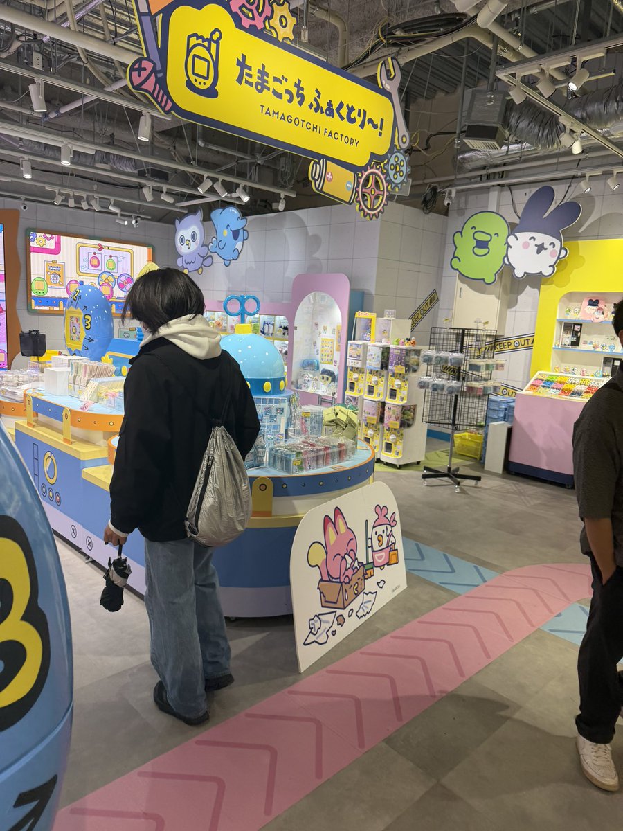 pipi04040's tweet photo. かけるがたまごっちファクトリーに現れた…！ https://t.co/PG8T5optwq