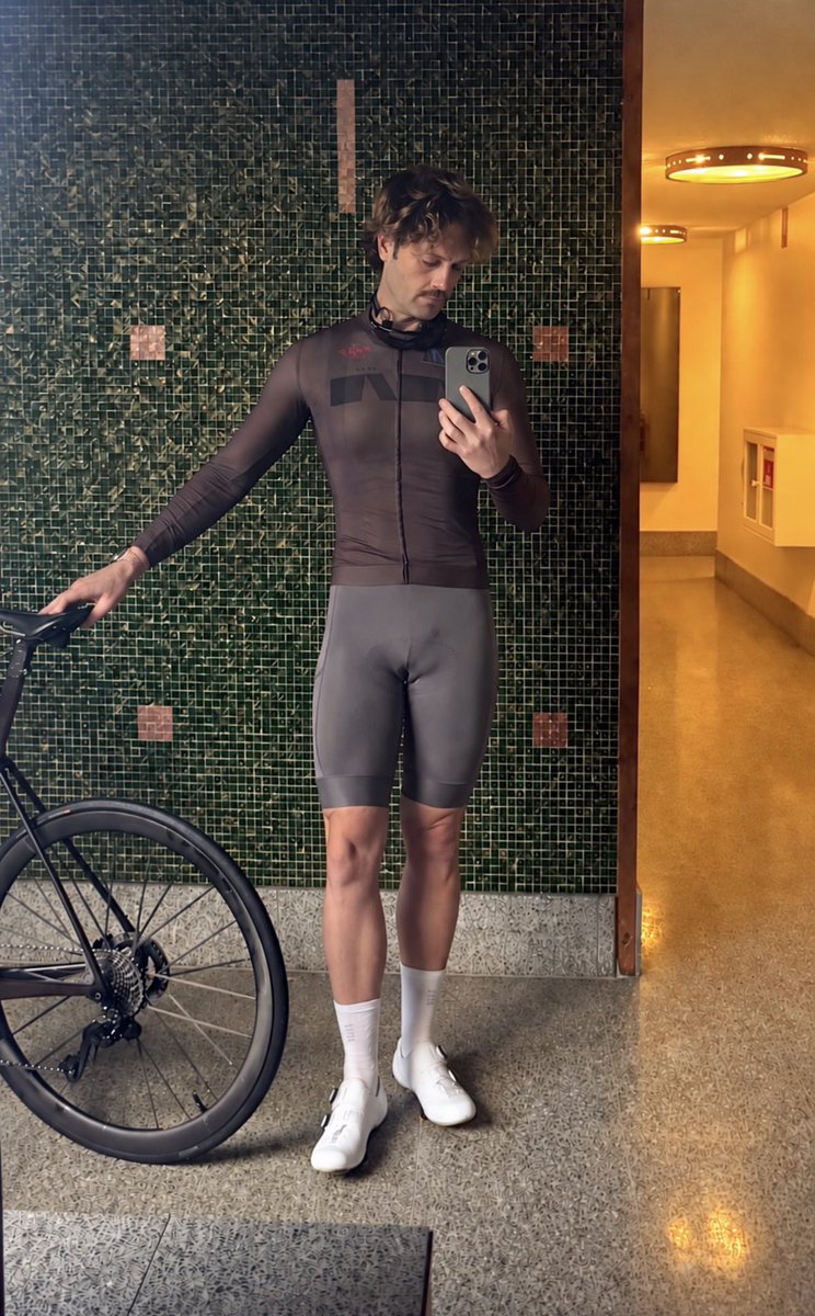 cycle_bird's tweet photo. Take me for a spin? 🌪️ https://t.co/I9u9HMMnjf