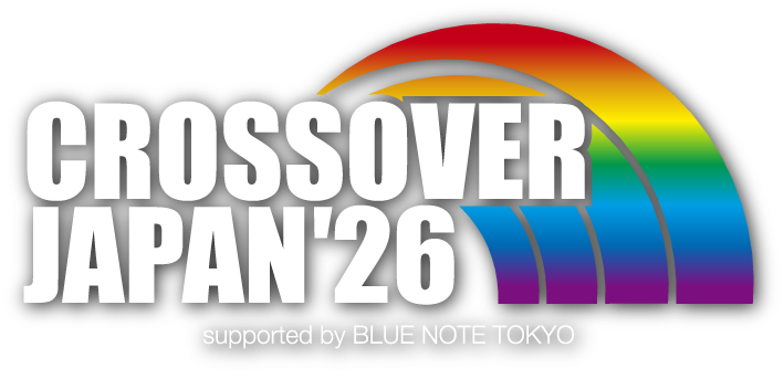 Casiopea_staff's tweet photo. 伝説の“2組”から、夢の“3組”へ。
リー・リトナー × CASIOPEA × T-SQUARE+
「CROSSOVER JAPAN 2026」開催決定！

日本のフュージョン／クロスオーバー・シーンを象徴するライブイベント「CROSSOVER JAPAN」が、2026年12月4日（金）、東京国際フォーラム・ホールAに帰ってくる。

今回出演するのは、世界のトップ・ギタリストとして長きにわたり第一線を走り続けるリー・リトナー、そして日本のフュージョン・シーンを牽引してきたCASIOPEA、T-SQUARE。
この3組には、これまでそれぞれ“2組”による共演で、音楽ファンの記憶に残るステージを生み出してきた歴史がある。

そして2026年――。
これまで交差してきた3組の軌跡が、ついにひとつのステージで重なる。
リー・リトナー、CASIOPEA、T-SQUARE。
世界と日本、それぞれのフュージョン・シーンを代表する3組が一堂に会する、まさに夢の競演が「CROSSOVER JAPAN 2026」で実現する。
本日より公式HP先行受付開始‼

【CASIOPEA ／CROSSOVER JAPAN 2026】
◆12／4（金）東京・国際フォーラム・ホールA
open 17:00／start 18:00　全席指定￥15,000（未就学児入場不可）
・リー・リトナー（G）
Wesley Ritenour（Drs）Munir Hossn（B.Vo）Holger Marjamaa（key）
・T-SQUARE+ /伊東たけし（sax）坂東慧（Drs）長谷川雄一（key）亀山修哉（G）須藤満（B）
・CASIOPEA/ 野呂一生（G）鳴瀬喜博（B）安部潤（Key）今井義頼（Drs）
詳細ページ　https://t.co/MMmMk0fyzI