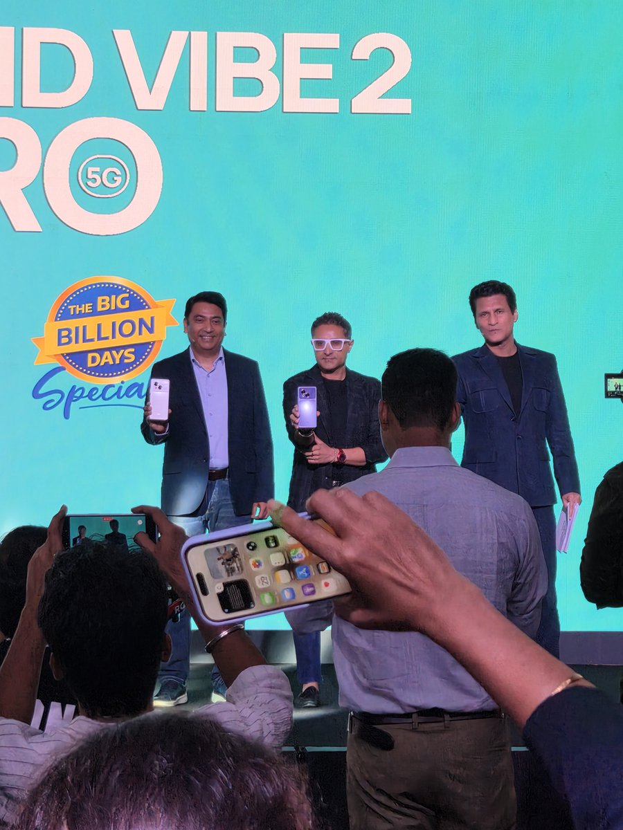 gogiinc's tweet photo. HMD Vibe 2 Pro launch in India.
3 colour options
Sony IMX 682 camera
Mediatek Dimensity 6300
6000 mAh battery, 33W
FHD+ 120Hz
Dual Speaker, Dual Mic
Rs. 14,999 onwards.
#HMD #VIBE2PRO https://t.co/qgyQxbzCT9