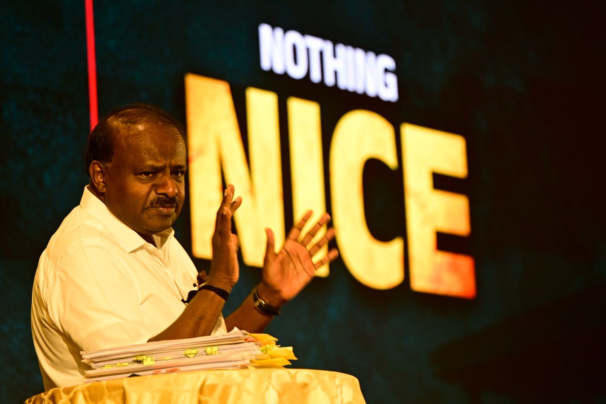 the_hindu's tweet photo. The rivalry between #Karnataka Chief Minister D.K. Shivakumar and Union Minister H.D. Kumaraswamy took a new turn. The Union Minister – releasing documents on Bangalore-Mysore Infrastructure Corridor Project – accused the CM of taking decisions in 2004 as Urban Development Minister and Chairman of BMICP Authority that were in violation of original framework agreement. 

He alleged that the current wealth of over Rs. 1,400 crores of Mr. Shivakumar basically comes from manipulation and fraud committed in NICE scam. Mr. Kumaraswamy released documents of "illegal land purchases" by Mr. Shivakumar, his brother D.K. Suresh and other family members, and alleged the total land in their possession to be over 150 acres. These lands were notified for the project, which cannot be sold/bought/ mortgaged.

- @srivatsasharath reports
📸 @JainSudhakara
