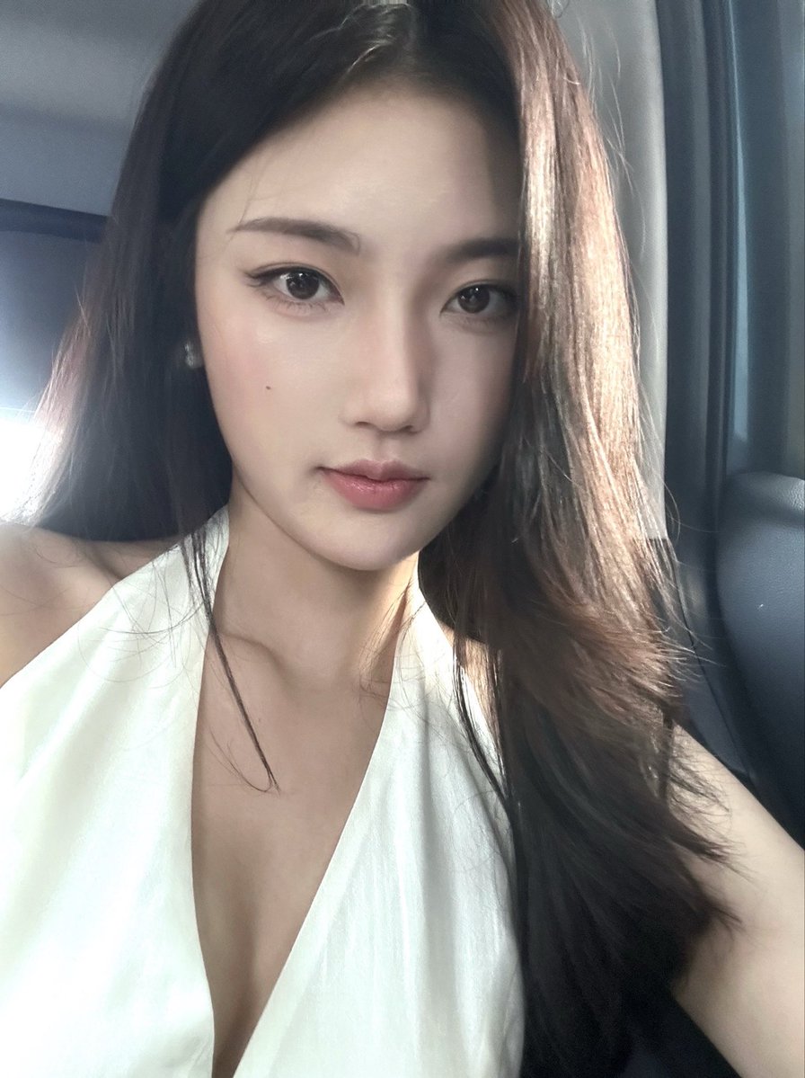 Baibing7227's tweet photo. 炒股发朋友圈

都说我觉得不务正业

发在X就不一样了

能遇到一群志同道合的陌生人

互相交流 是不是？ https://t.co/ljOqhnbgsS
