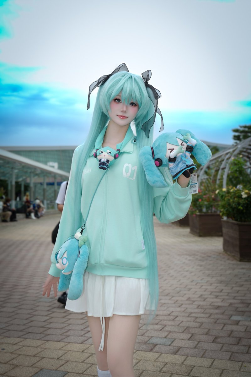 39denggu_cos's tweet photo. 하츠네 미쿠🩵-스파오 미쿠 져지ver

사진사님: @di_jang01 https://t.co/SjvFVzURAE